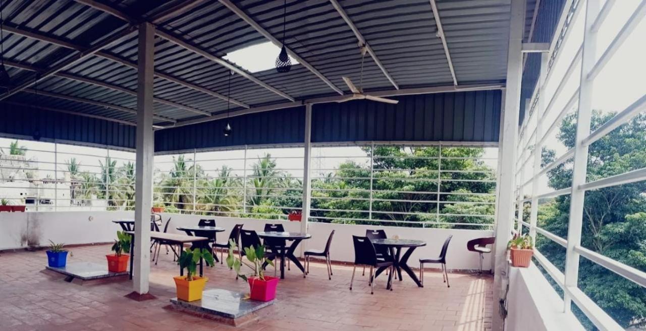 Avi Fortune Suites - Near Bangalore International Airport Экстерьер фото