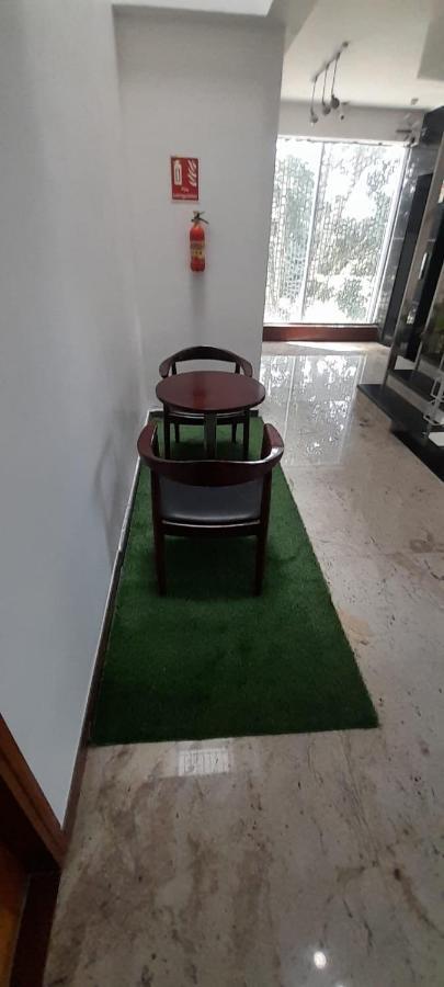 Avi Fortune Suites - Near Bangalore International Airport Экстерьер фото